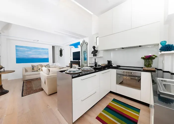 Casa Piccola By 5 Senses קאפרי